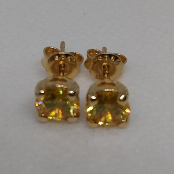 Bundle of earrings - Picture 5 of 7